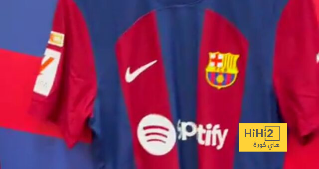 غرف ملابس برشلونة جاهزة لاستقبال اللاعبين قبل لقاء ألميريا