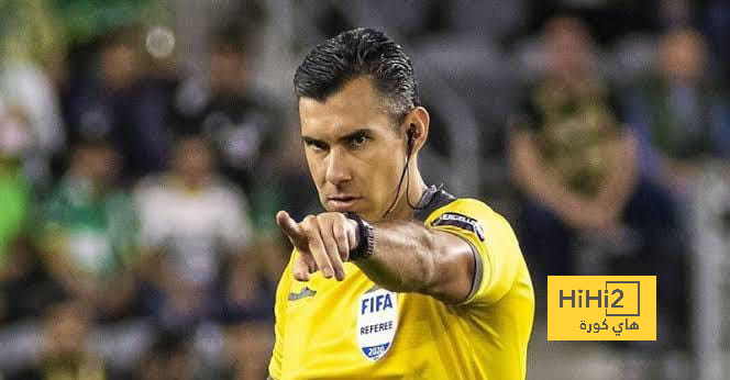 طاقم حكام مباراة الهلال والفيحاء بالدوري السعودي
