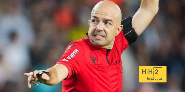 تفوق كبير لبرشلونة مع حكم مباراة لاس بالماس