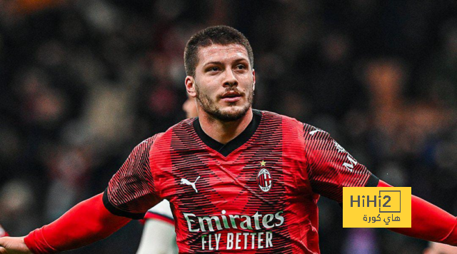 ميلان يهزم كالياري برباعية ويتأهل إلى ربع نهائي كأس إيطاليا