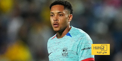 أراوخو يعلق على مشاركة فيتور روكي الأولى مع برشلونة
