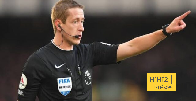 الكشف عن حكم قمة مانشستر يونايتد و توتنهام