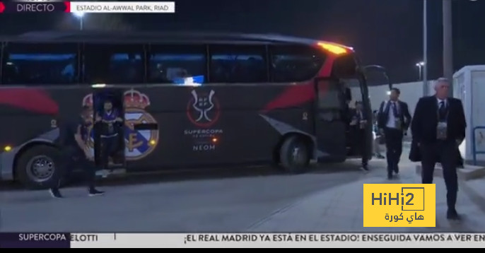 حافلة ريال مدريد تصل الأول بارك قبل لقاء أتليتكو