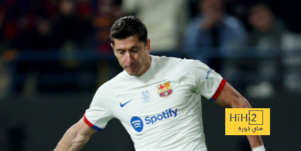 أرقام ليفاندوفسكي في مباراة برشلونة وأوساسونا