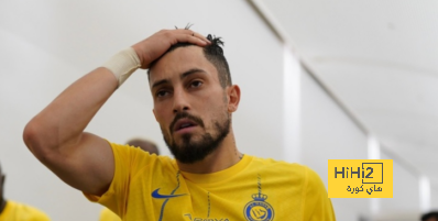 تيليس منبهر من عادات زملائه المحليين داخل النصر