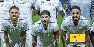 روما يربك حسابات الشباب