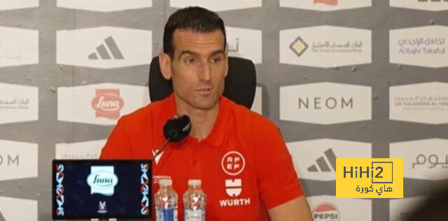 حكم كلاسيكو السوبر يتحدث عن ضغط المباراة