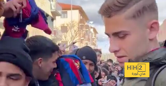 فيديو.. استقبال كبير لفريق برشلونة في سالامانكا