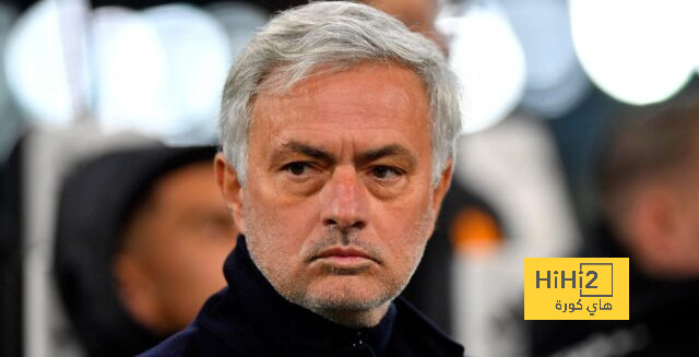 فيديو.. مورينيو يثير الشكوك حول مستقبله من مطار برشلونة