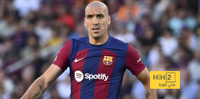 روميو يرفض الرحيل عن برشلونة
