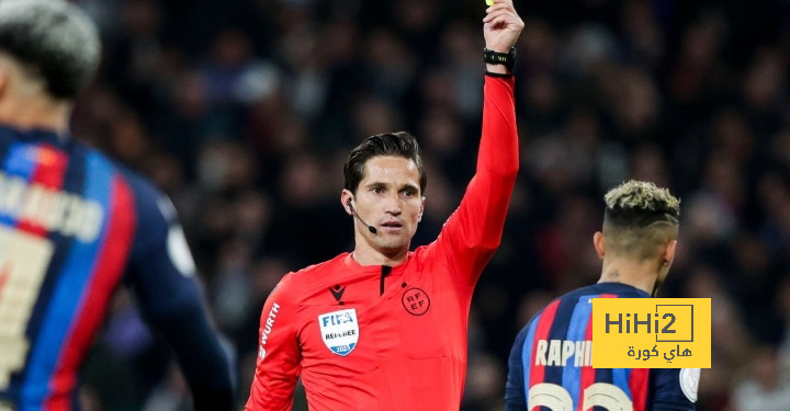 أرقام برشلونة مع الحكم مونويرا