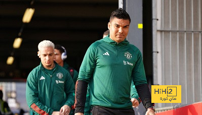 كاسيميرو أساسي لأول مرة مع مانشستر يونايتد بعد الإصابة