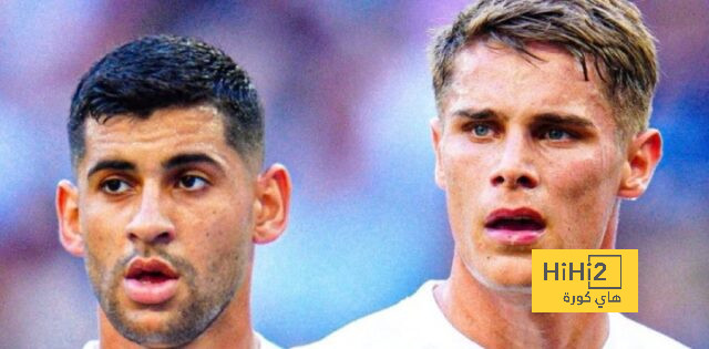روميرو : ميكي أحد أفضل المدافعين في البريميرليج
