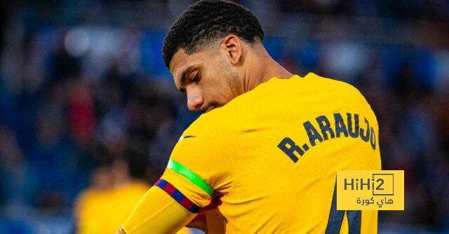 تقييم برشلونة في الشوط الأول أمام ألافيس