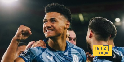 واتكينز أول لاعب يفعلها في البريميرليج هذا الموسم