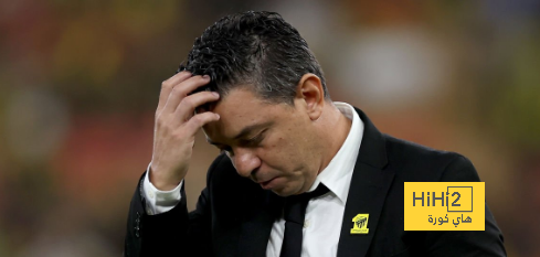 قد يهمش بنزيما … جماهير الاتحاد تطالب غالاردو بهذا القرار