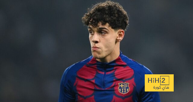 برشلونة يسعى لتمديد عقد فورت
