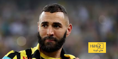 السبب الذي جعل بنزيما يمسح كل شيء عبر حسابه في انستجرام