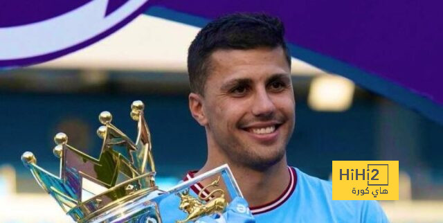 غوارديولا : رودري لاعب استثنائي