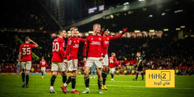 رباعي دفاع مانشستر يونايتد أمام أستون فيلا في الدوري الإنجليزي