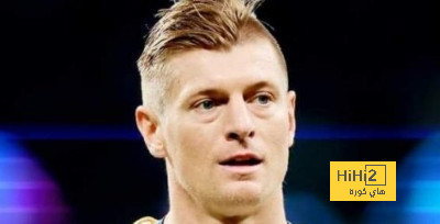 ريال مدريد يؤدي عمليات الإحماء قبل لقاء لايبزيغ