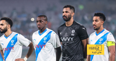 فيديو : تواجد التمثال السياسي في مدخل الملعب الذي سيلعب عليه الهلال
