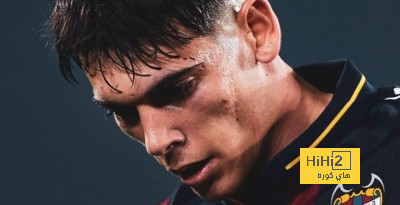 برشلونة يحسم مستقبل أليكس فالي