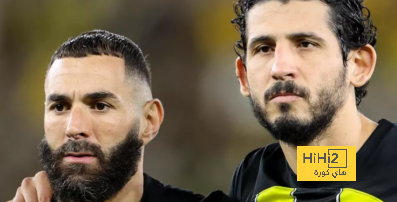 هل ارتداء حجازي شارة القيادة مشكلة لبنزيما في الاتحاد؟