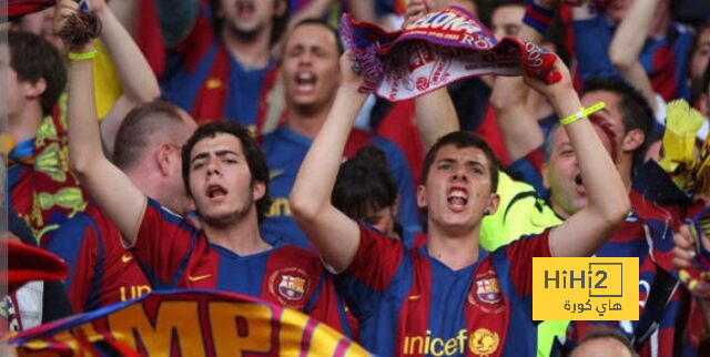 فيديو.. جمهور برشلونة يصل ملعب نابولي