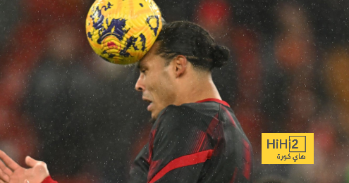 انطلاق مباراة ليفربول ولوتون تاون في الدوري الإنجليزي