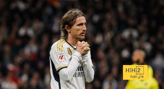 مودريتش يتلقى عرضاً من ناديه السابق