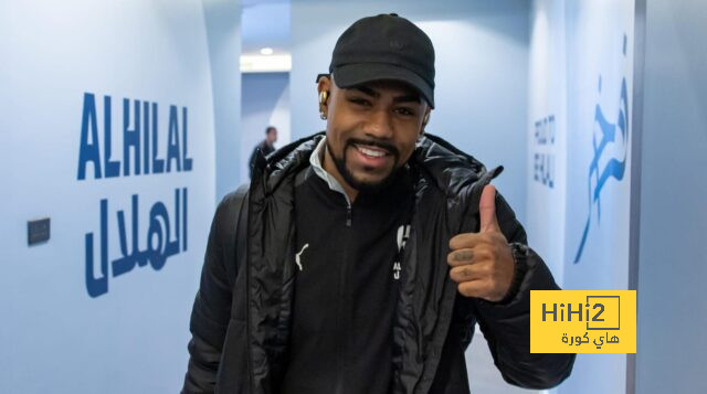 الهلال يصل المملكة أرينا لمواجهة الاتحاد