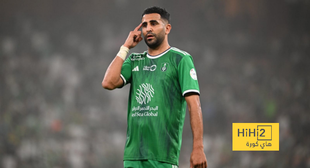 أرقام لاعبي الأهلي في الشوط الأول أمام الفتح