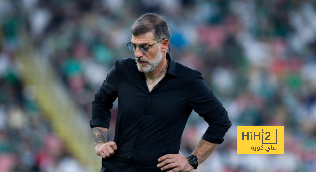 مدرب الفتح يتغنى بجماهير الأهلي
