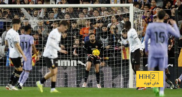 فالنسيا ، أول من يفعلها في مدريد منذ 32 عاما