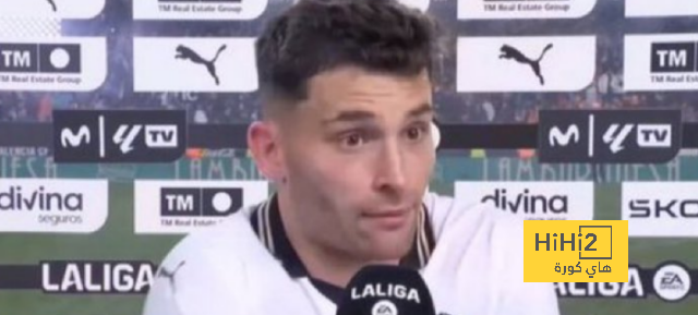 لاعب فالنسيا يعترف بخطأ الحكم