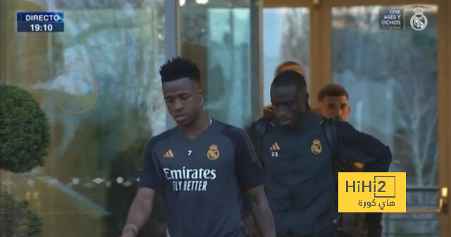 ريال مدريد في طريقه لملعب السانتياجو برنابيو قبل لقاء لايبزيغ