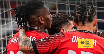 ميلان يضع قدما في ربع نهائي الدوري الأوروبي بعد الفوز على سلافيا براغ