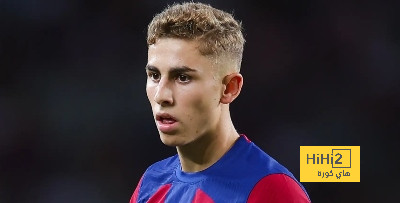 تقارير تكشف خط وسط برشلونة ضد نابولي