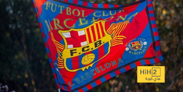 تشكيلة برشلونة الرسمية للقاء نابولي في دوري أبطال أوروبا