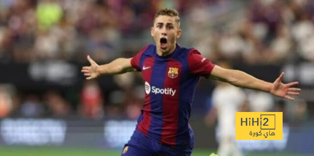 فيرمين لوبيز يفتتح أهداف برشلونة أمام نابولي