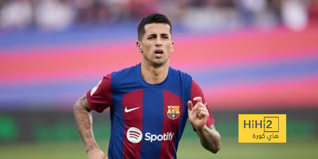 برشلونة ينتفض.. كانسيلو يسجل الثاني في شباك نابولي