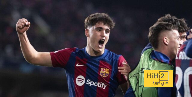 كوبارسي يرفض الانتقال لأندية البريميرليغ ويتمسك بالبقاء في برشلونة