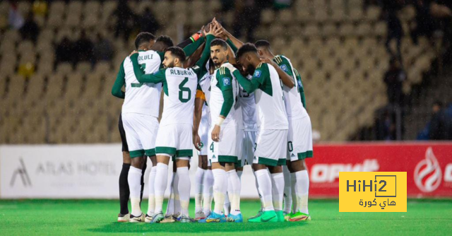 أرقام لاعبي المنتخب السعودي أمام طاجيكستان