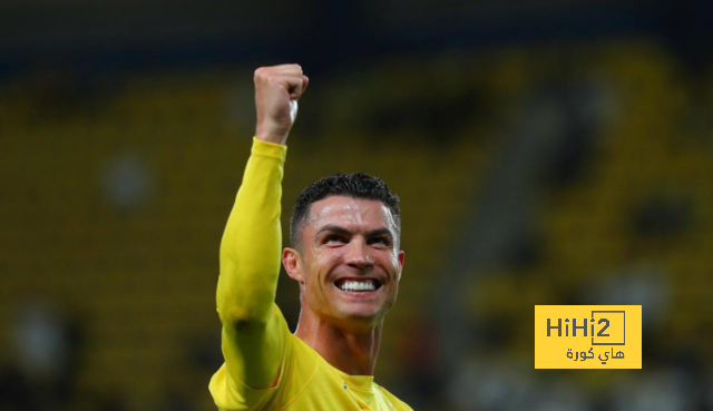 رونالدو يتخطى مارادونا ويهدد عرش ميسي