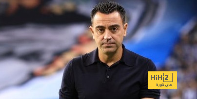 أهم مطلب لـ تشافي للبقاء مع برشلونة