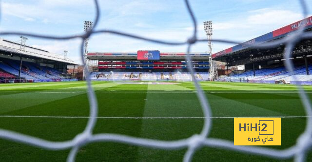 ملعب كريستال بالاس يتجهز لموقعة مانشستر سيتي