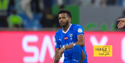 علي البليهي الرجل الذي دفع ميسي ورونالدو إلى الجنون