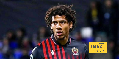 أتلتيكو مدريد يتطلع لضم مدافع برشلونة السابق