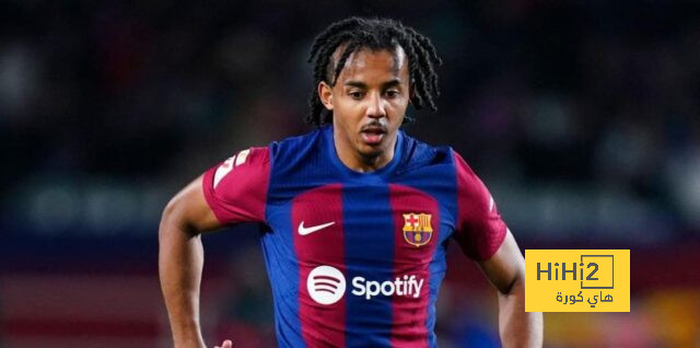 خط دفاع برشلونة ضد فالنسيا بالليغا